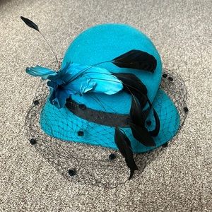 Vintage blue fascinator hat